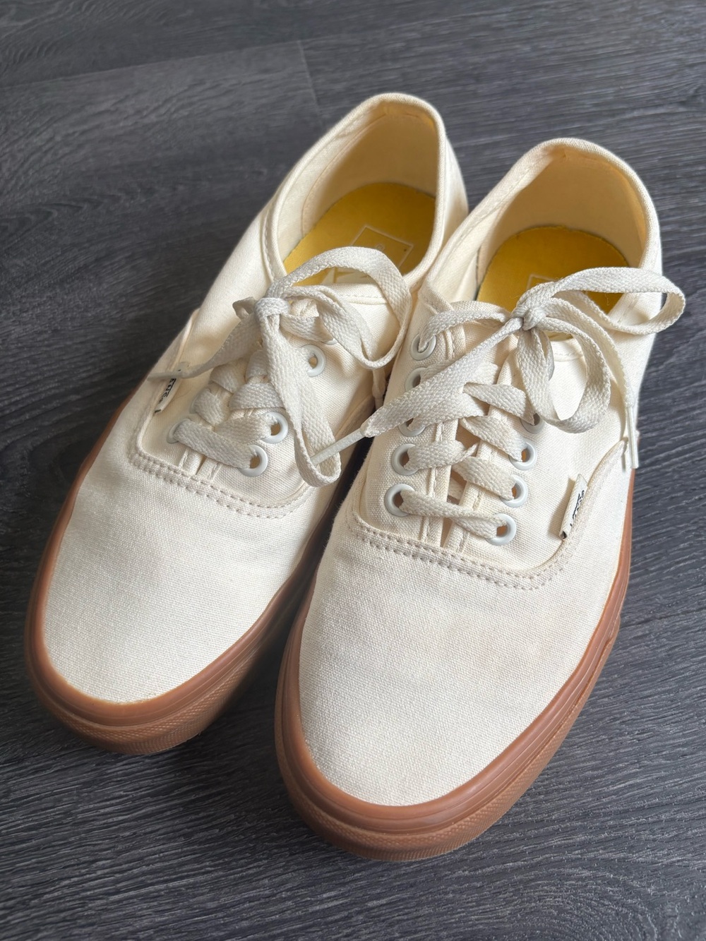 Vans Authentic Marshmallow White with Gum Sole Women’s 8 Men’s 6.5